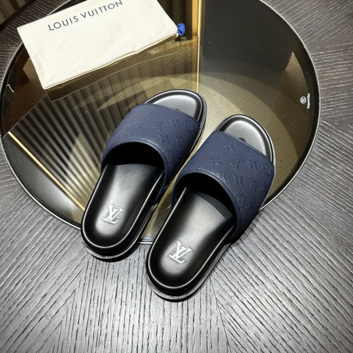 L0VT SANDAL