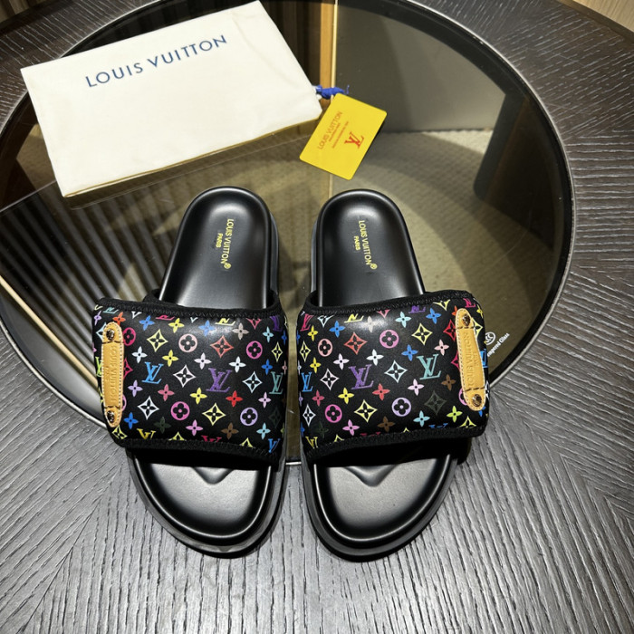 L0VT SANDAL