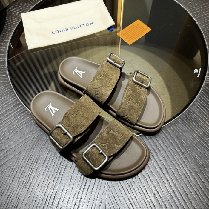 L0VT SANDAL