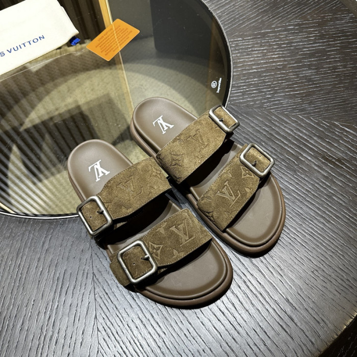 L0VT SANDAL