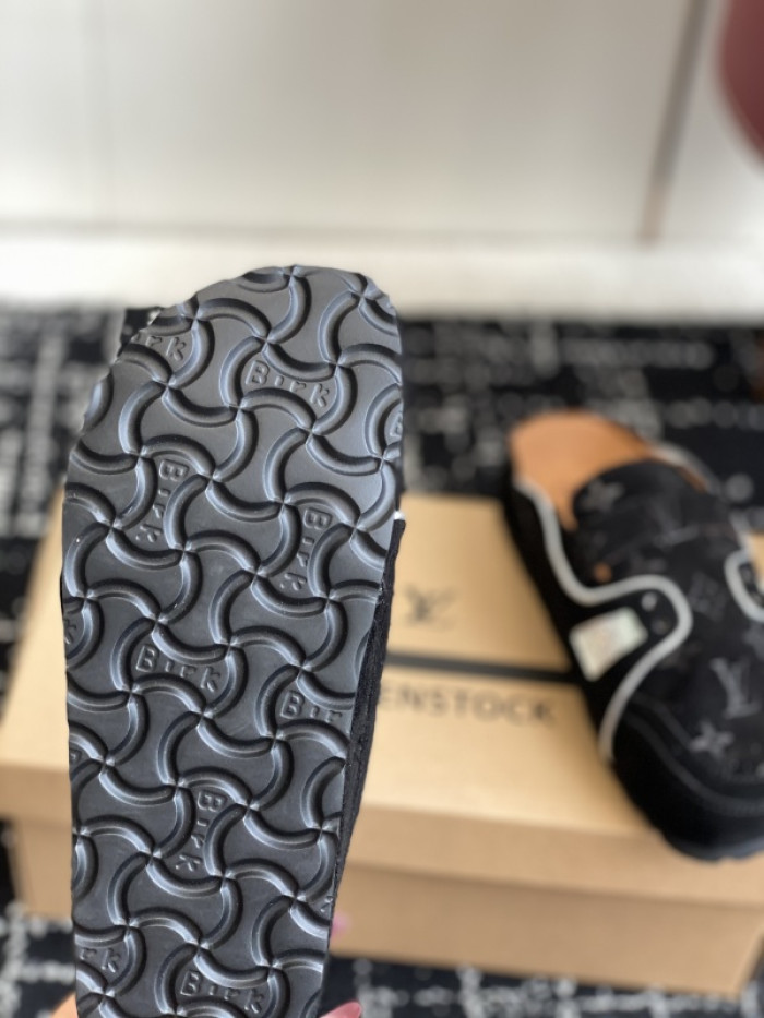 L0VT SANDAL