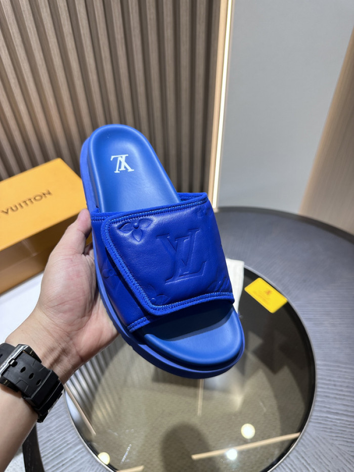 L0VT SANDAL