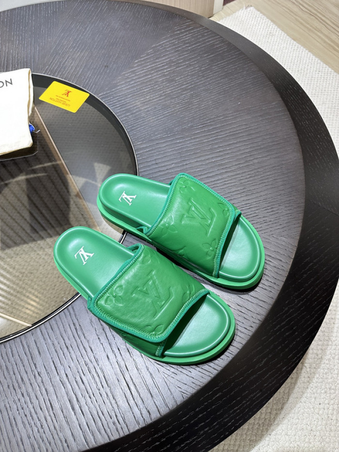 L0VT SANDAL