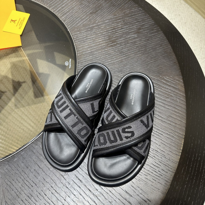 L0VT SANDAL