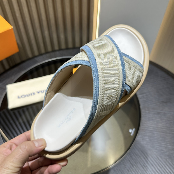 L0VT SANDAL