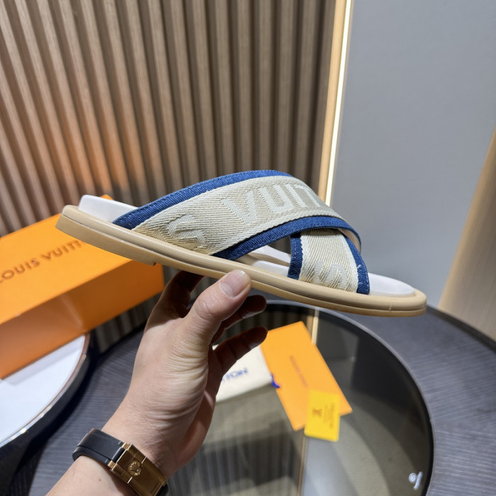 L0VT SANDAL