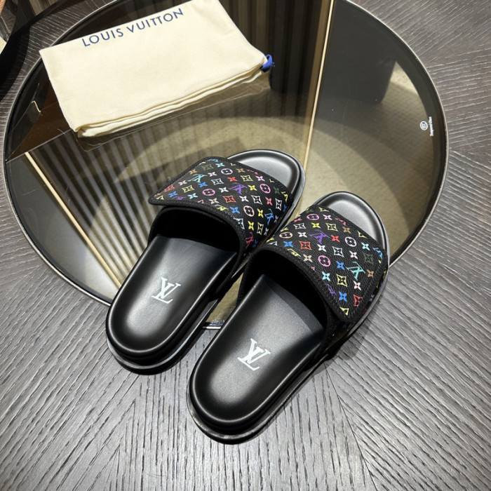 L0VT SANDAL