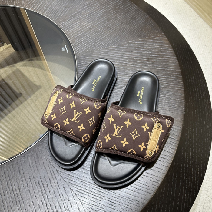 L0VT SANDAL