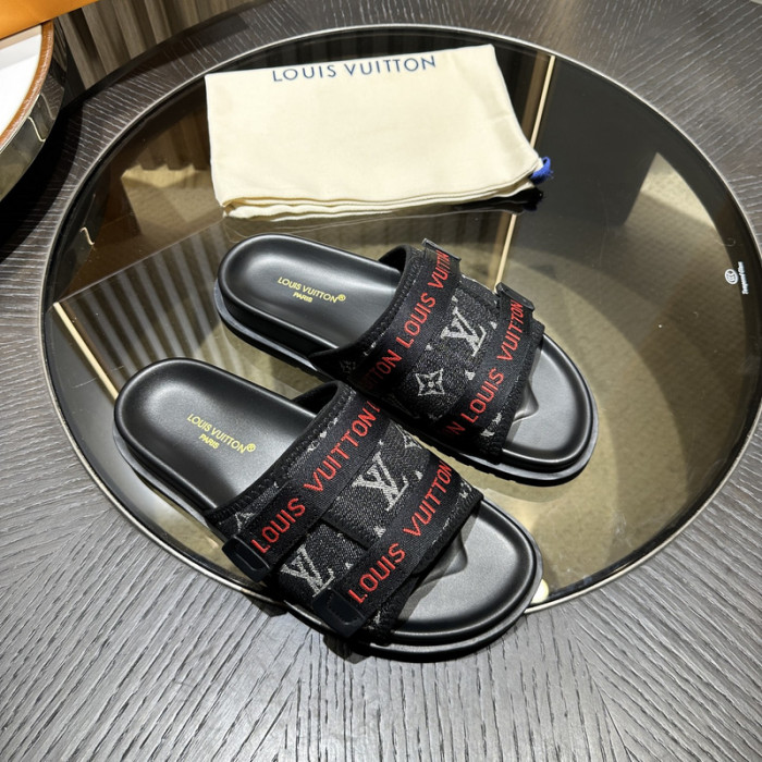L0VT SANDAL