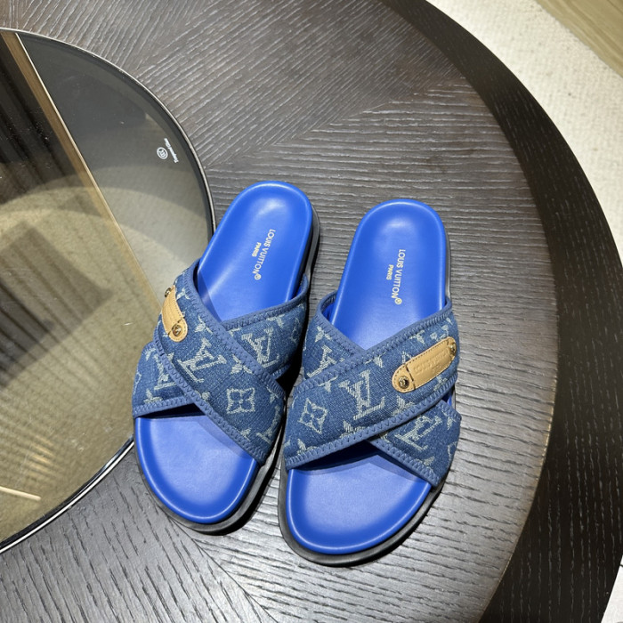 L0VT SANDAL