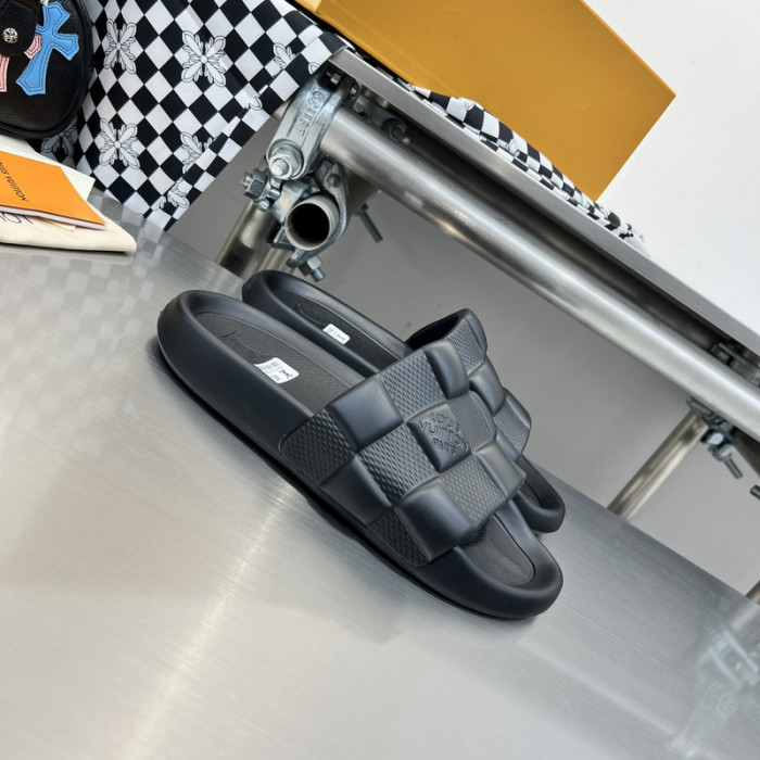 L0VT SANDAL