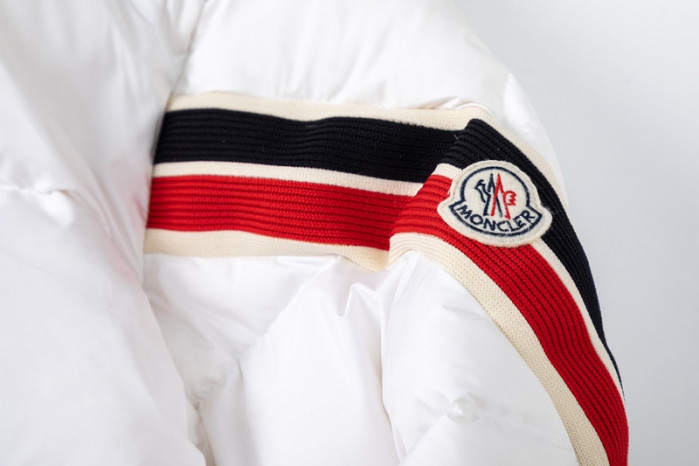 M0*C1ER DOWN JACKET