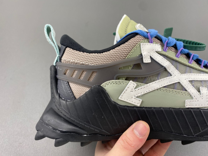 OFW SNEAKER