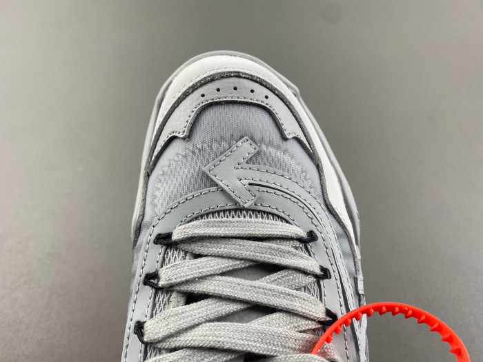 OFW SNEAKER