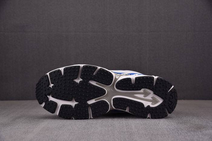 OFW SNEAKER