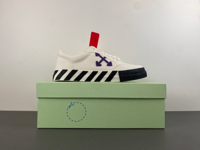 OFW SNEAKER