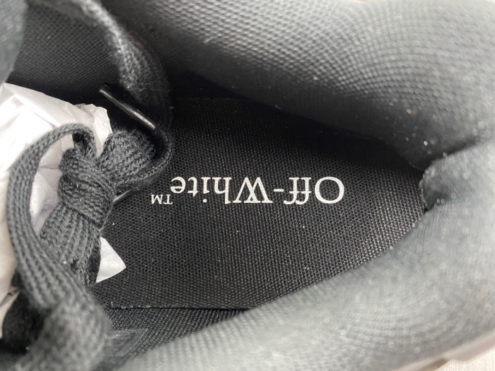 OFW SNEAKER