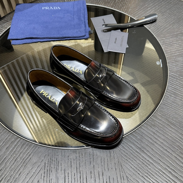 PRAD SNEAKER