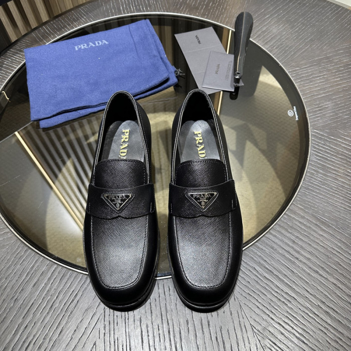 PRAD SNEAKER