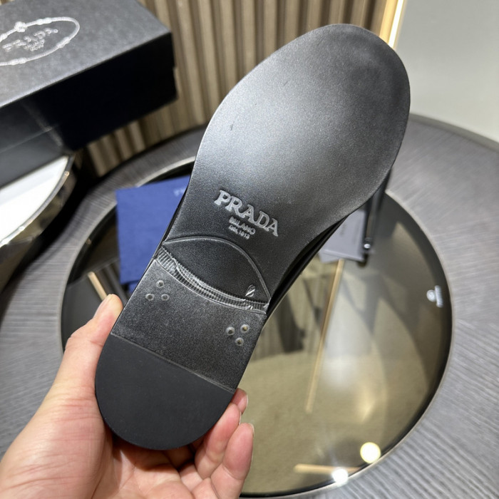 PRAD SNEAKER