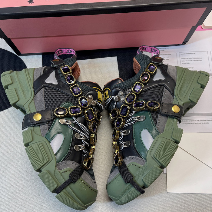 GUI SNEAKER